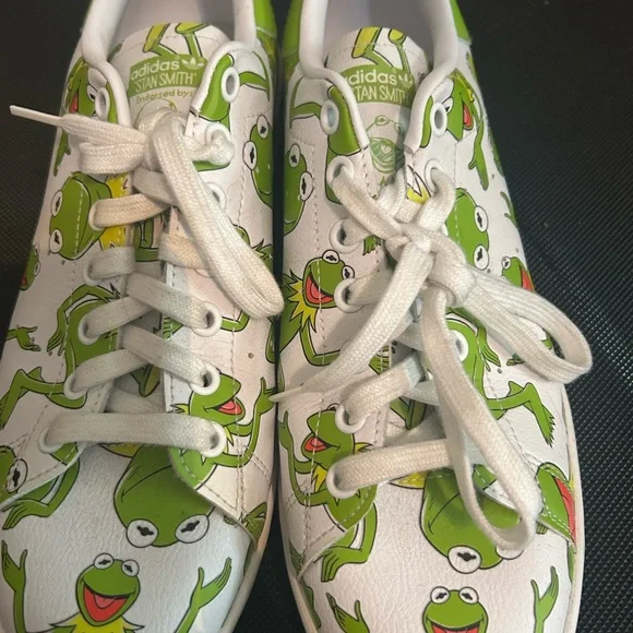 Adidas Kermit shoes - Picture 2 of 5